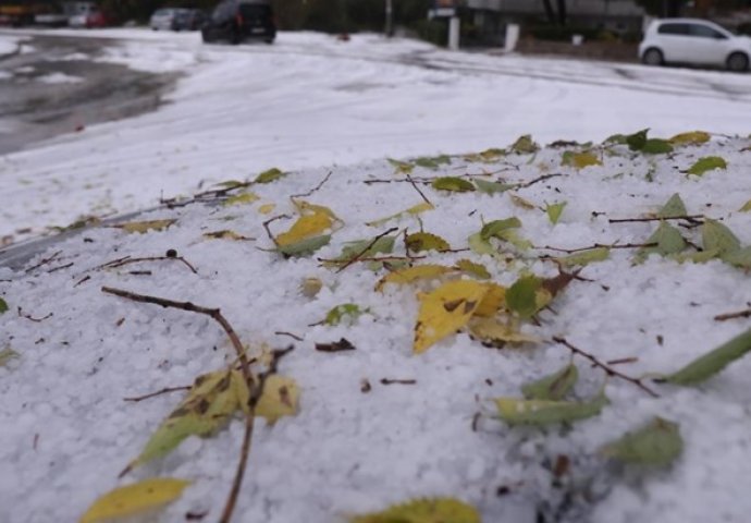 ŽESTOKO NEVRIJEME U REGIONU: Hrvatski meteorolozi izdali POSEBNO UPOZORENJE!